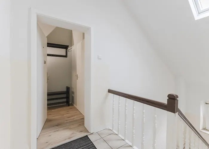 Stilvolle Ferien-und Monteurunterkunft *